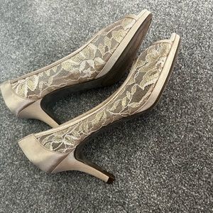 Peep toe gold lace heels